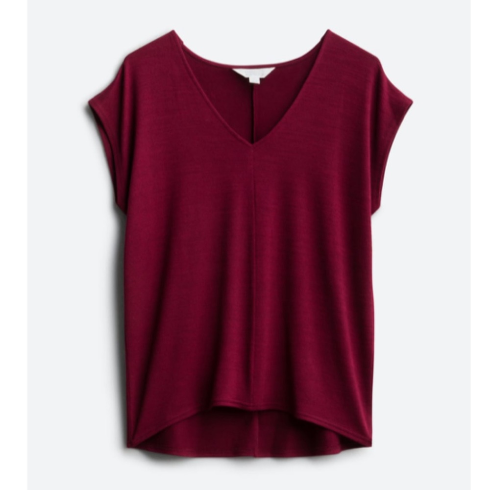 MARKET & SPRUCE
Tarza V- Neck Knit Top